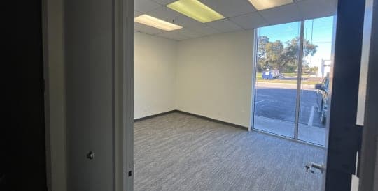 1212N 39TH SUITE 323 & 321